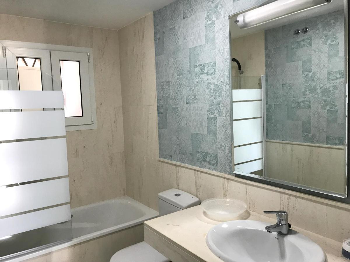 Sitio de Calahonda Mi Capricho 9A Beachfront- Apartment With Sea View - Costa Del Sol מראה חיצוני תמונה