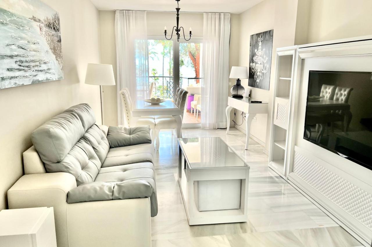 Sitio de Calahonda Mi Capricho 9A Beachfront- Apartment With Sea View - Costa Del Sol מראה חיצוני תמונה