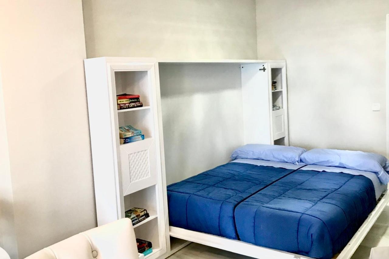 Sitio de Calahonda Mi Capricho 9A Beachfront- Apartment With Sea View - Costa Del Sol מראה חיצוני תמונה