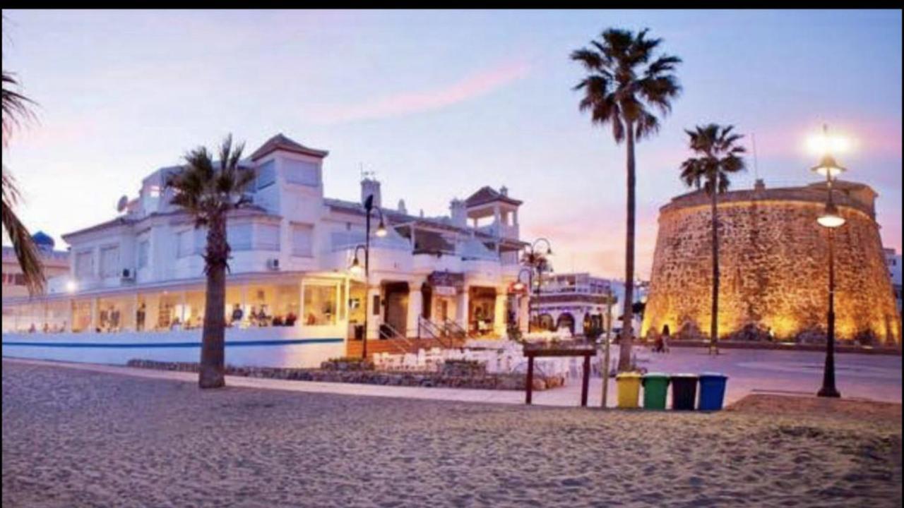 Sitio de Calahonda Mi Capricho 9A Beachfront- Apartment With Sea View - Costa Del Sol מראה חיצוני תמונה